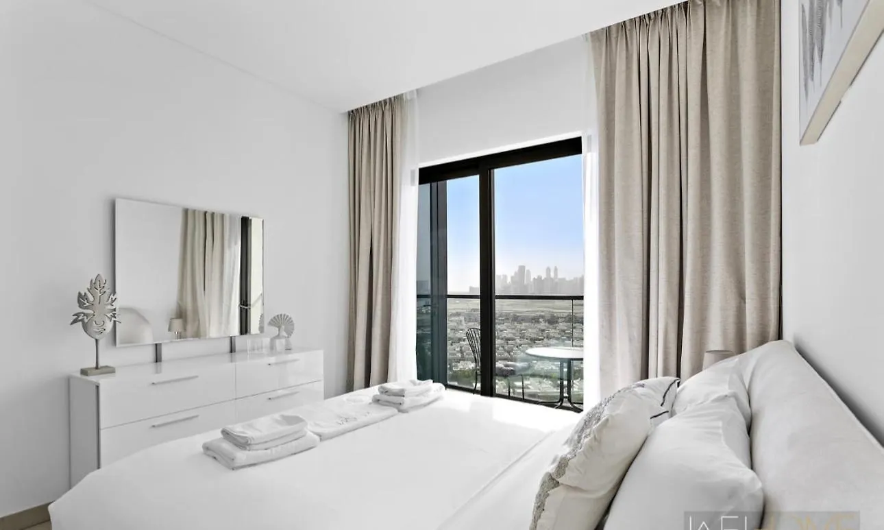 Sobha Waves With Amazing View Apartment Dubai United Arab Emirates